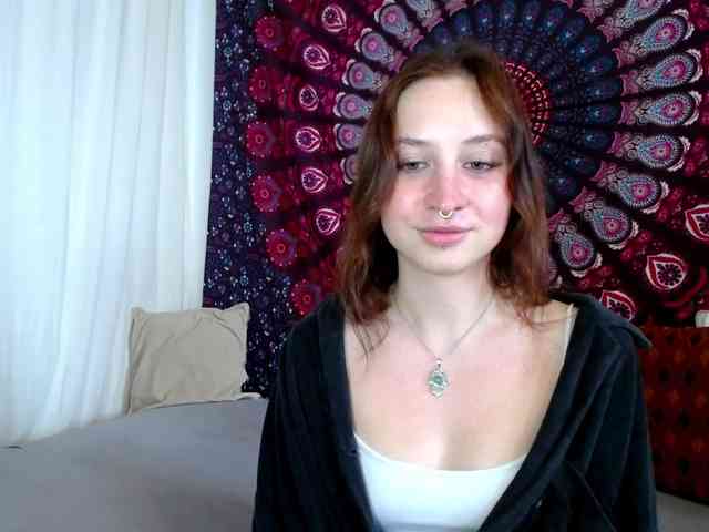 AdalynFlirt webcam