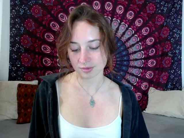AdalynFlirt webcam