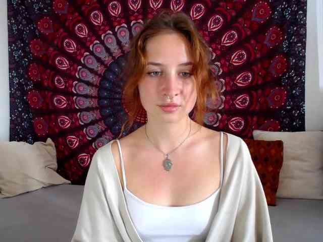 AdalynFlirt webcam
