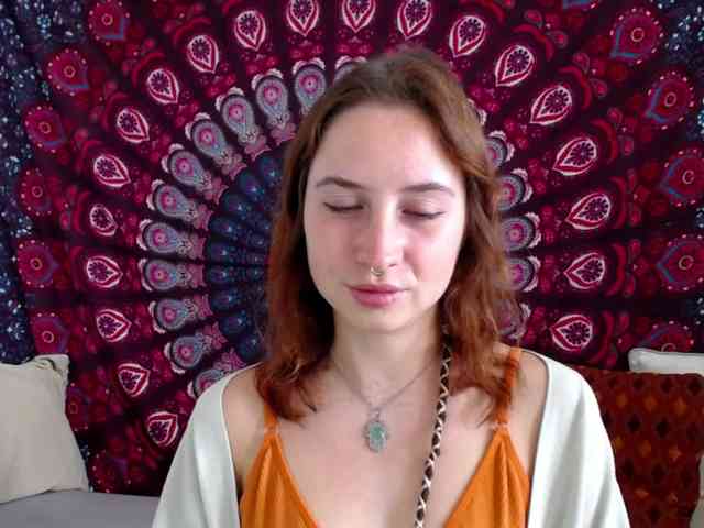 AdalynFlirt webcam