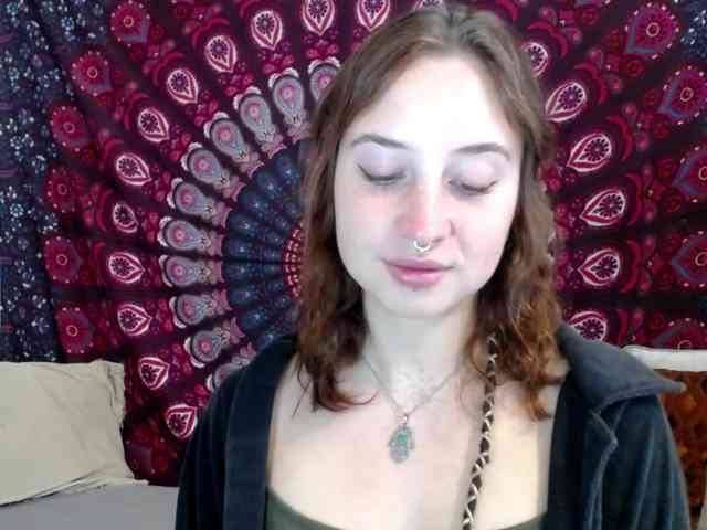 AdalynFlirt webcam