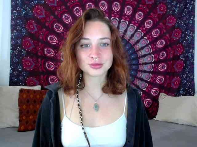 AdalynFlirt webcam