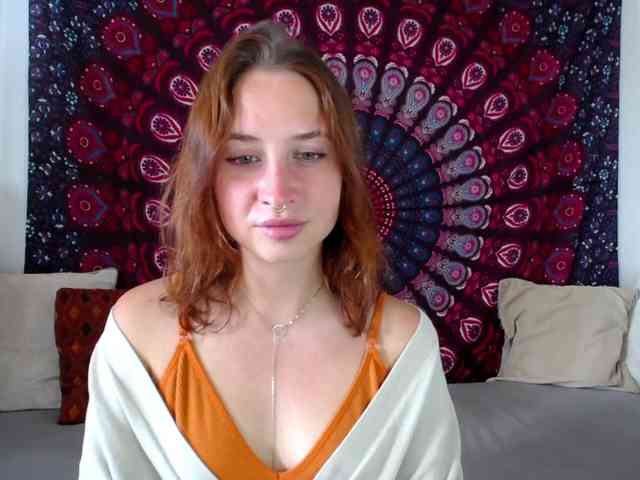 AdalynFlirt webcam