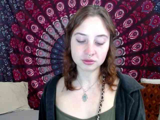 AdalynFlirt webcam