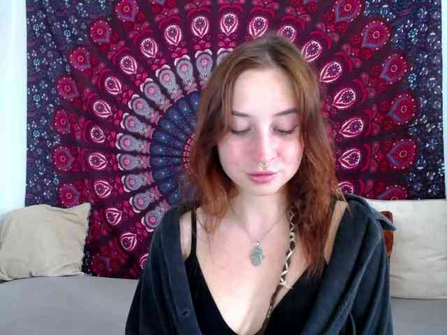 AdalynFlirt webcam