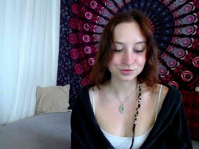 AdalynFlirt webcam