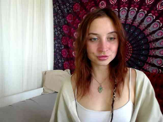 AdalynFlirt webcam