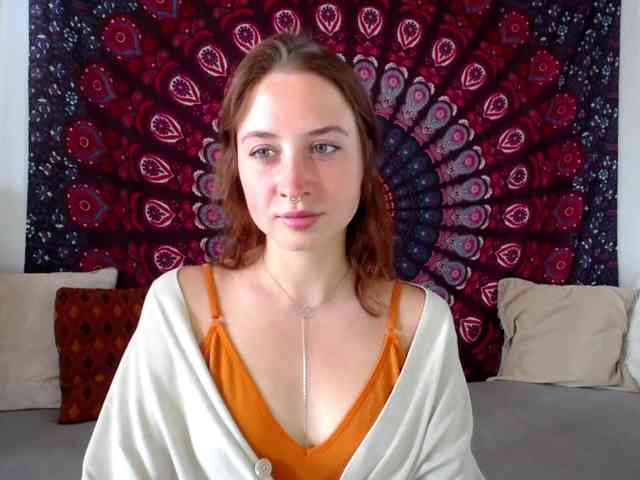 AdalynFlirt webcam
