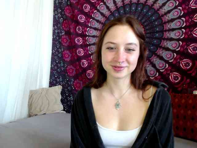 AdalynFlirt webcam