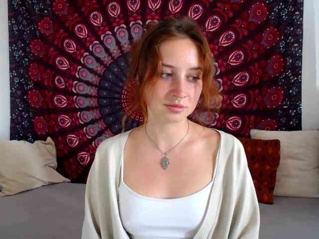 AdalynFlirt webcam