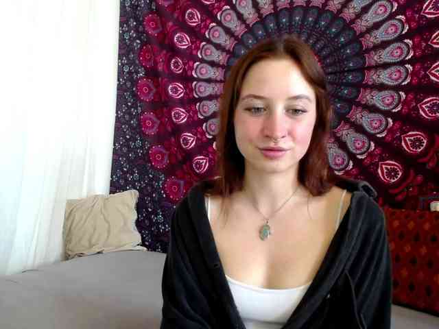 AdalynFlirt webcam