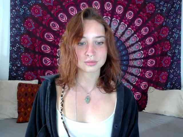 AdalynFlirt webcam