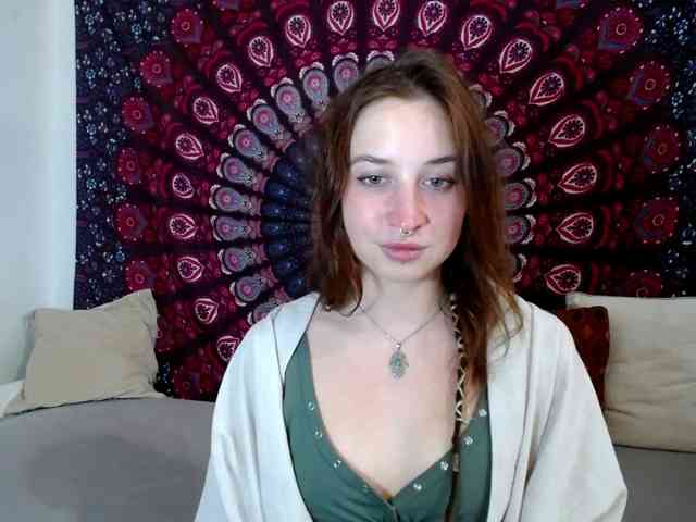 AdalynFlirt webcam