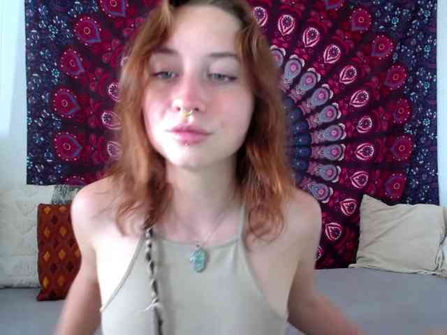 AdalynFlirt webcam