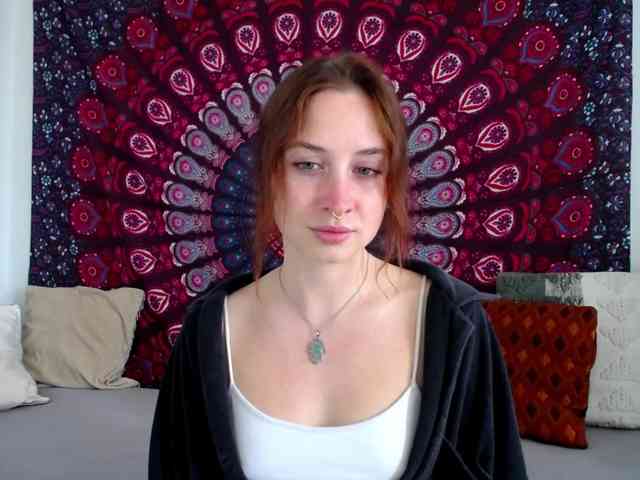 AdalynFlirt webcam