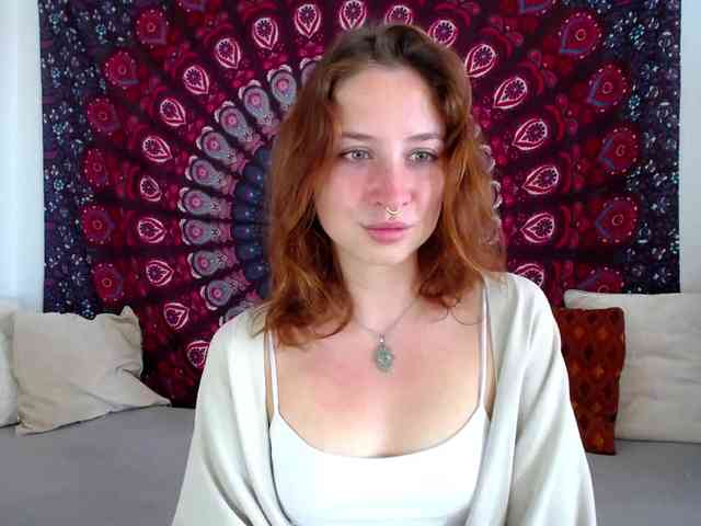 AdalynFlirt webcam