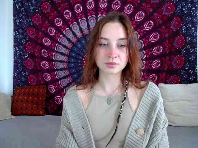 AdalynFlirt webcam