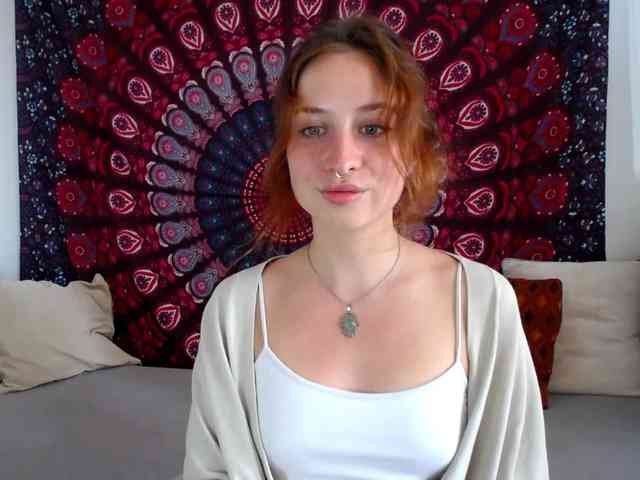 AdalynFlirt webcam
