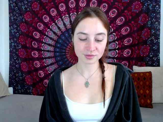 AdalynFlirt webcam