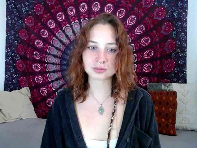 AdalynFlirt webcam