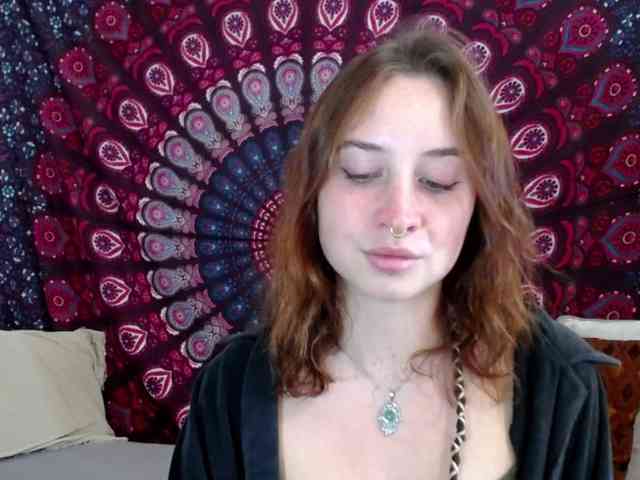 AdalynFlirt webcam