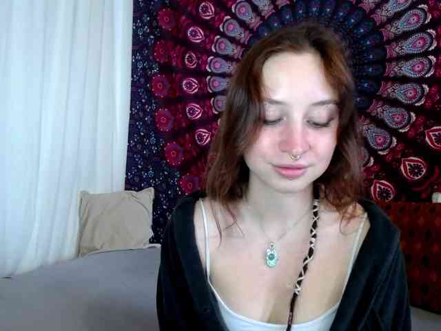 AdalynFlirt webcam