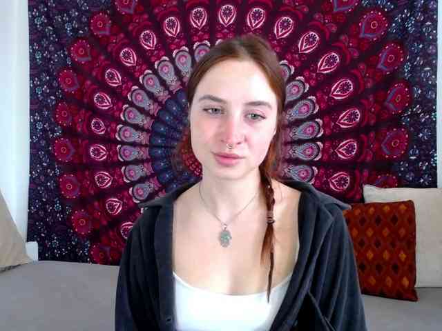 AdalynFlirt webcam