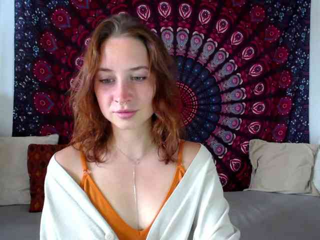 AdalynFlirt webcam
