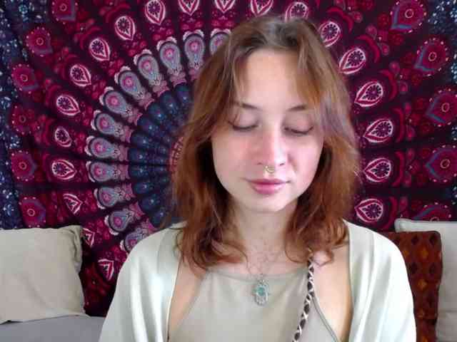AdalynFlirt webcam