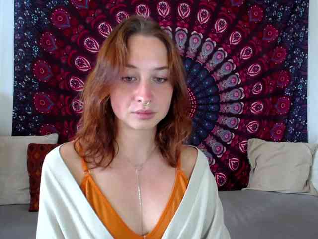 AdalynFlirt webcam