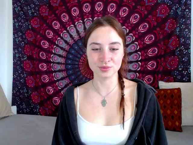 AdalynFlirt webcam