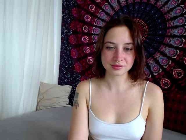 AdalynFlirt webcam