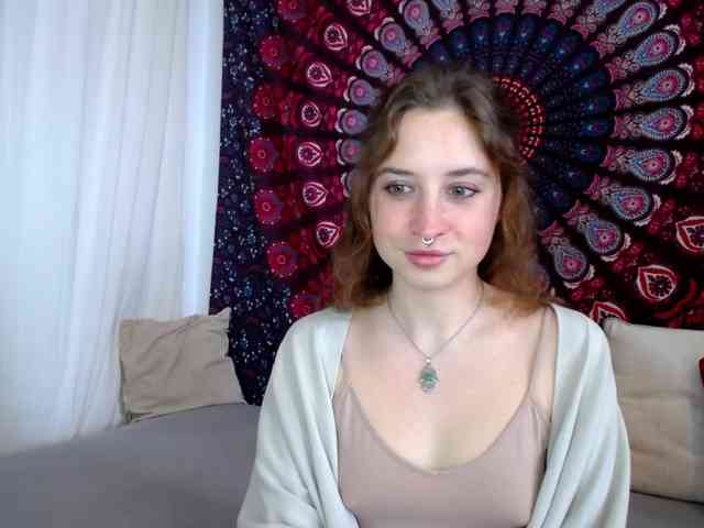 AdalynFlirt webcam