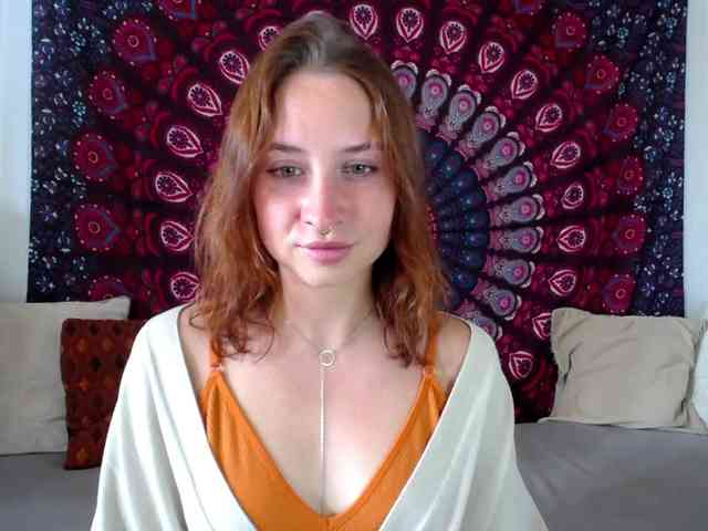 AdalynFlirt webcam