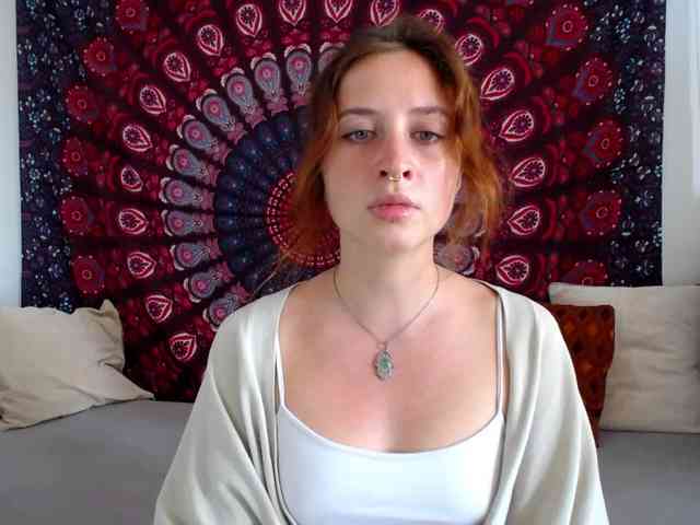 AdalynFlirt webcam