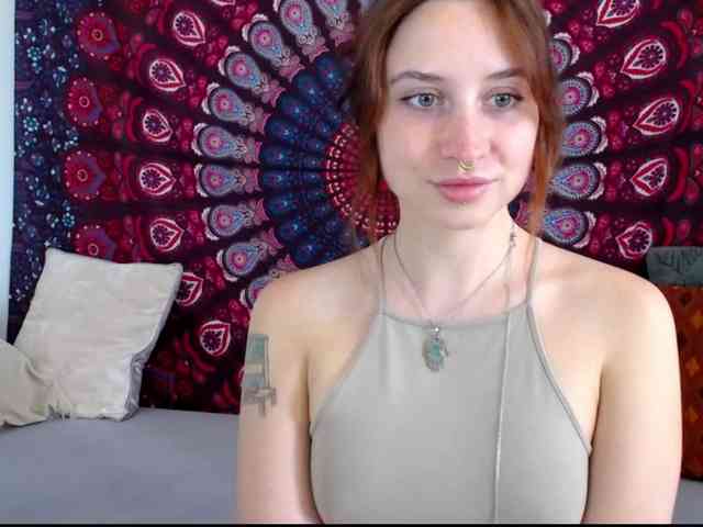 AdalynFlirt webcam