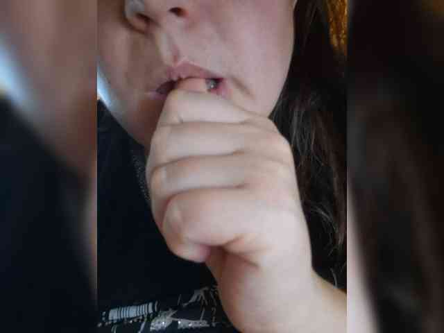 annetshik2013 webcam