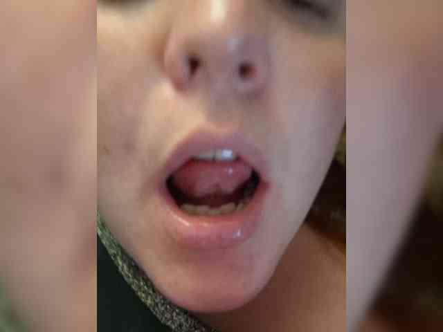 annetshik2013 webcam