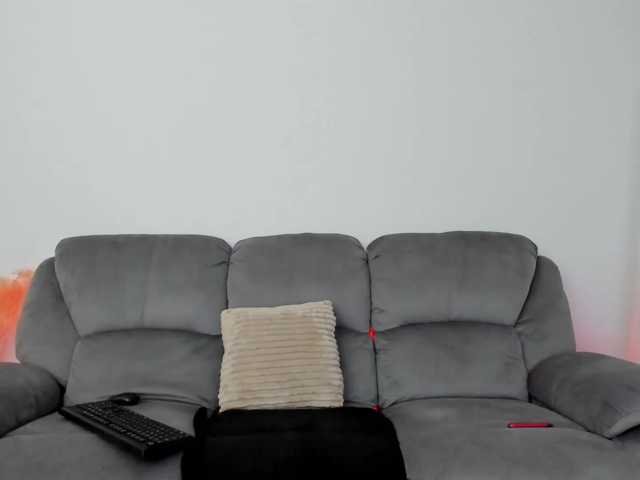 SecretVanilla live cam preview
