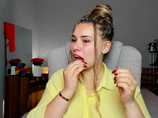 PolnuiFarsh live webcam show