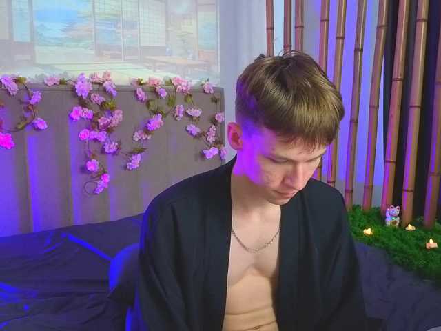 Cumte-boy live cam