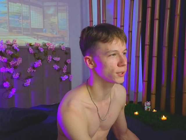 Cumte-boy live cam