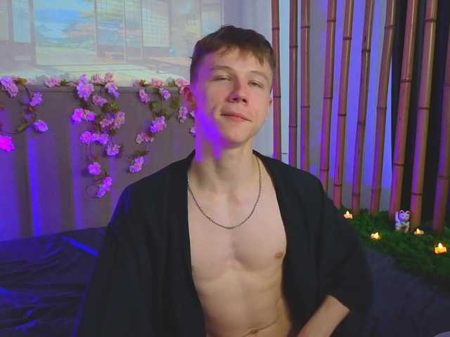 Cumte-boy live cam