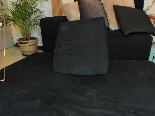 MontserratMarie live cam on BongaCams