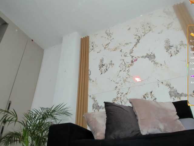 MontserratMarie live webcam show