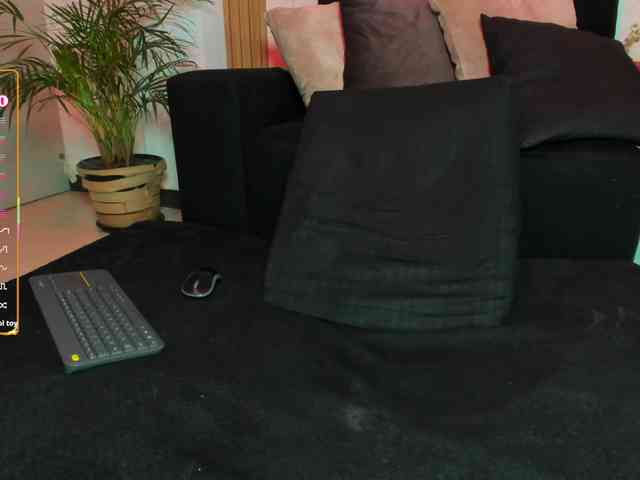 MontserratMarie Live Webcam on BongaCams