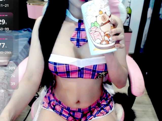 Panvil-mia live cam on BongaCams