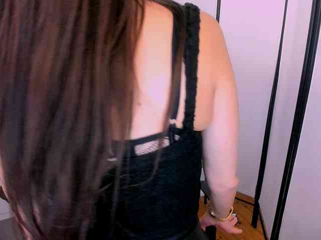 PamelaAngel webcam