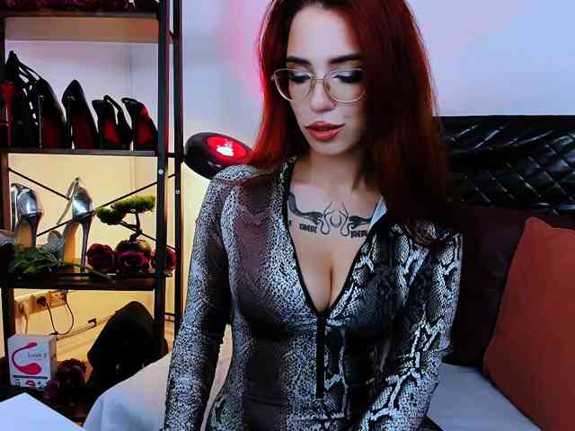 Model: PollyStar
