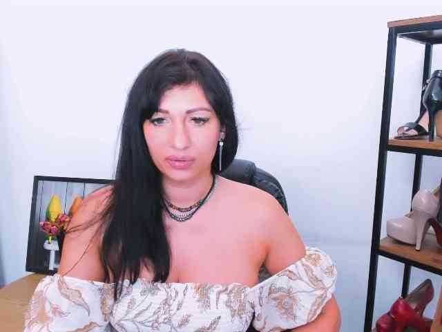 IsabelAmoreX webcam